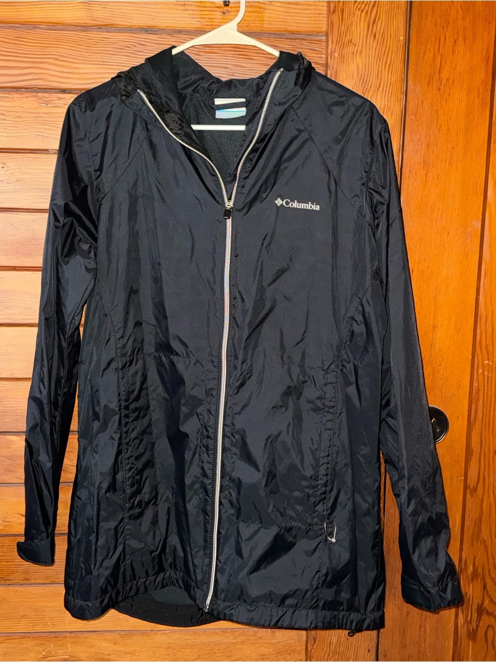 Columbia Women's Black Hooded Lightweight Shell Jacket